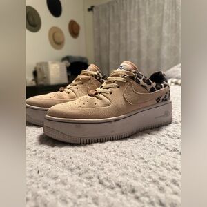 Nike Suede Air Force 1